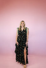Load image into Gallery viewer, Floral Tiered Maxi Dress