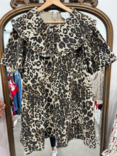 Load image into Gallery viewer, Leopard Print Collared Dress