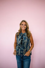 Load image into Gallery viewer, Navy Floral Tie Quilted Vest