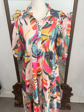 Load image into Gallery viewer, Multi Color Tropic Print Dress
