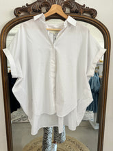 Load image into Gallery viewer, White Button Blouse
