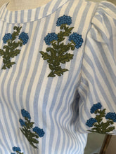 Load image into Gallery viewer, Blue Striped Floral Top