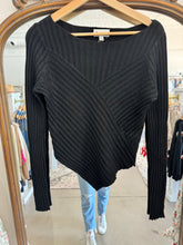 Load image into Gallery viewer, Long Sleeve Crew Neck Ribbed Top