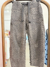 Load image into Gallery viewer, Cheetah Print Jeans
