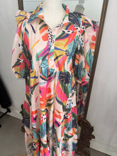 Load image into Gallery viewer, Multi Color Tropic Print Dress
