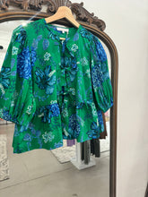 Load image into Gallery viewer, Green &amp; Blue Floral Tie Blouse
