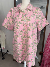Load image into Gallery viewer, Pink Floral Denim Dress
