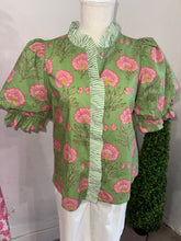 Load image into Gallery viewer, Green &amp; Pink Floral Top
