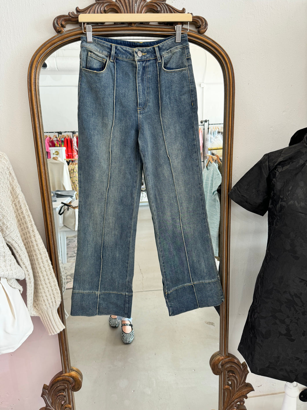 Pleat Wide Leg Denim Pants